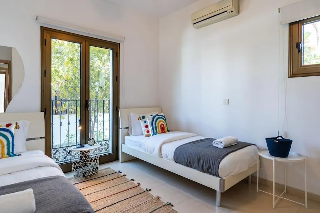 Lumina 2-Bedroom Villa And Pool In Ayia Napa
