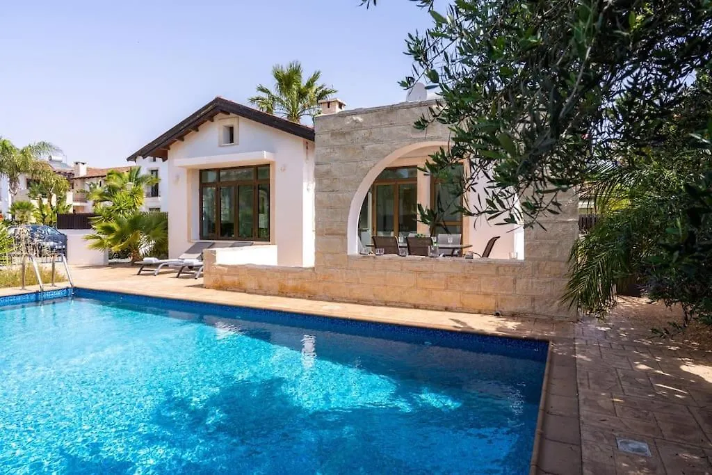 Lumina 2-Bedroom Villa And Pool In Ayia Napa